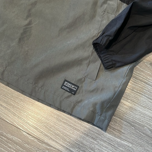 Ezekiel anorak shell jacket. Size XL. NWT - Picture 3 of 5